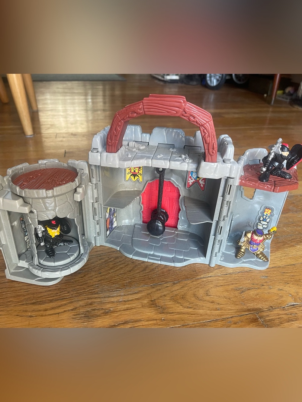 Vintage Fisher-Price Great Adventures All-in-One Castle 1998 take and play - Picture 5 of 6